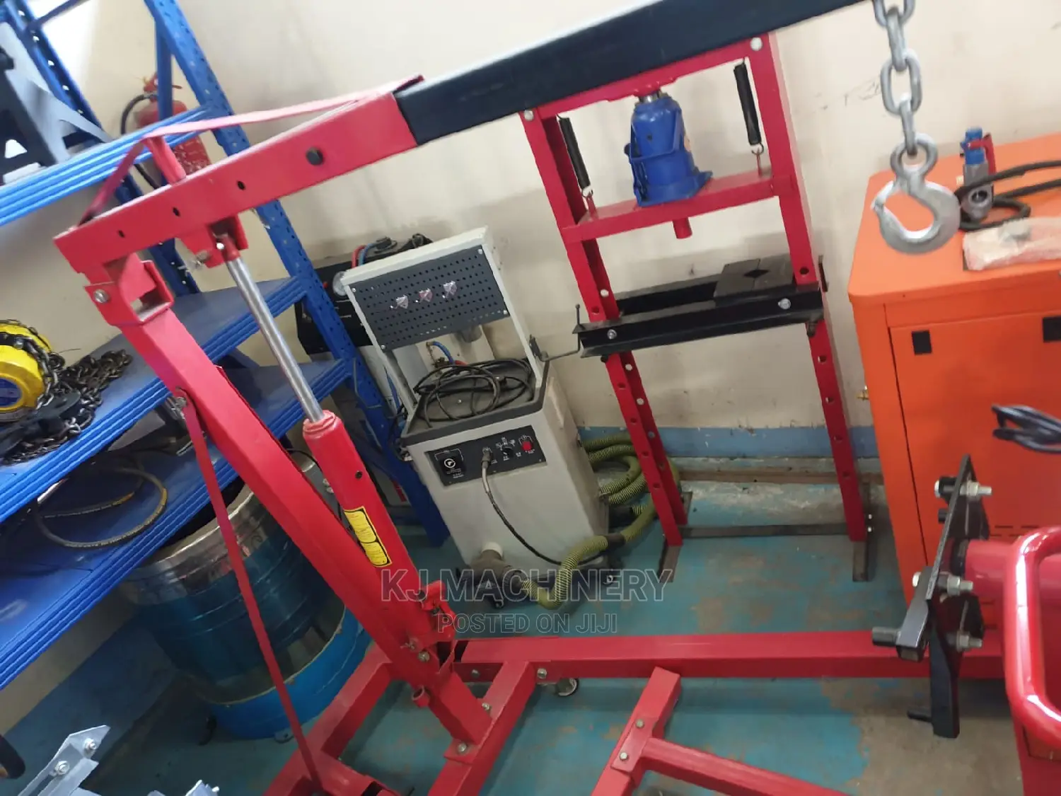 Engine Jack
