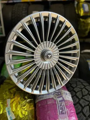 Mercedes Benz Rims Size 17 Set
