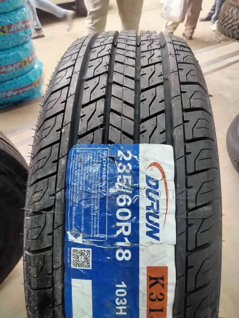 235/60r18 Duran