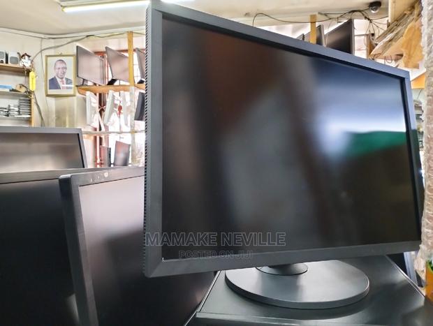 24 Inches Monitor With HDMI 7500 - thumbnail 4