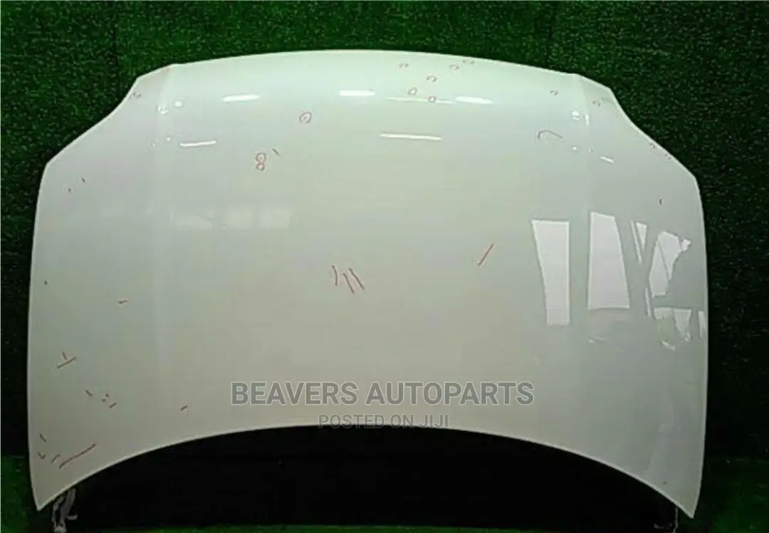 Toyota Rumion Bonnet