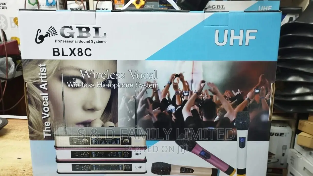 The Vocal Artist BLX8C Wireless Microphone GBL