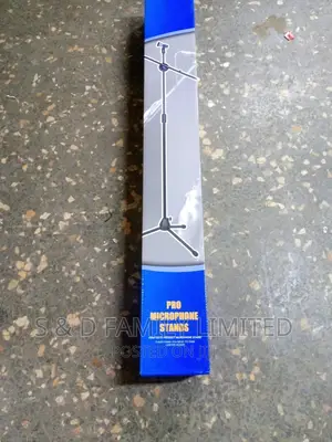 Pro Microphone Stand
