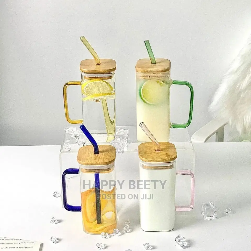 Square Transparent Borosilicate Glass Cup/Tumbler With Straw