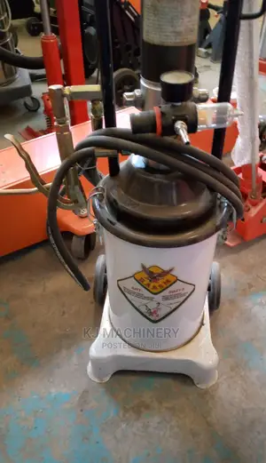 Grease Pump Small
