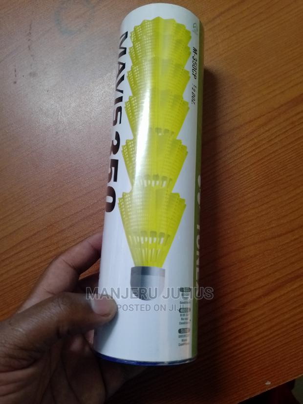 Badminton Shuttlecock - thumbnail 3