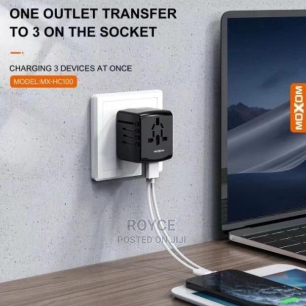 Multi-Nation Travel Adapter 4 in 1 With USB Charger - thumbnail 2