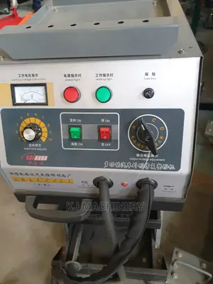 Bend Remover Machine