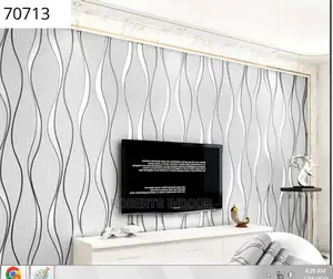 Put a Fresh Spin on Classic Wallpaper