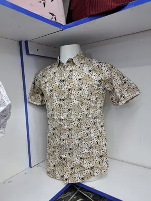Sort Sleeved Shirt