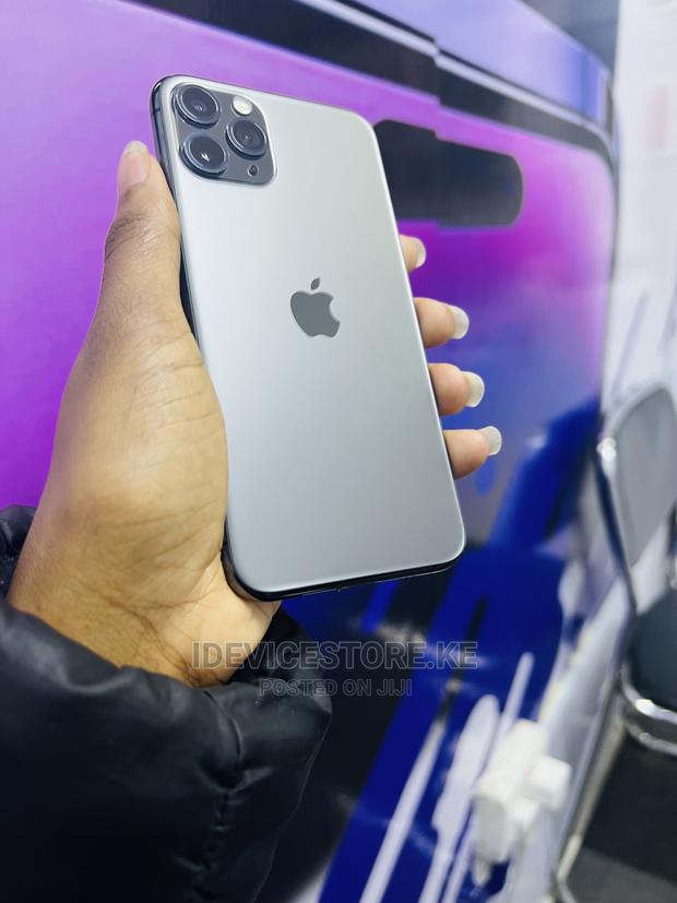 Apple iPhone 11 Pro 64 GB Gray - thumbnail 2