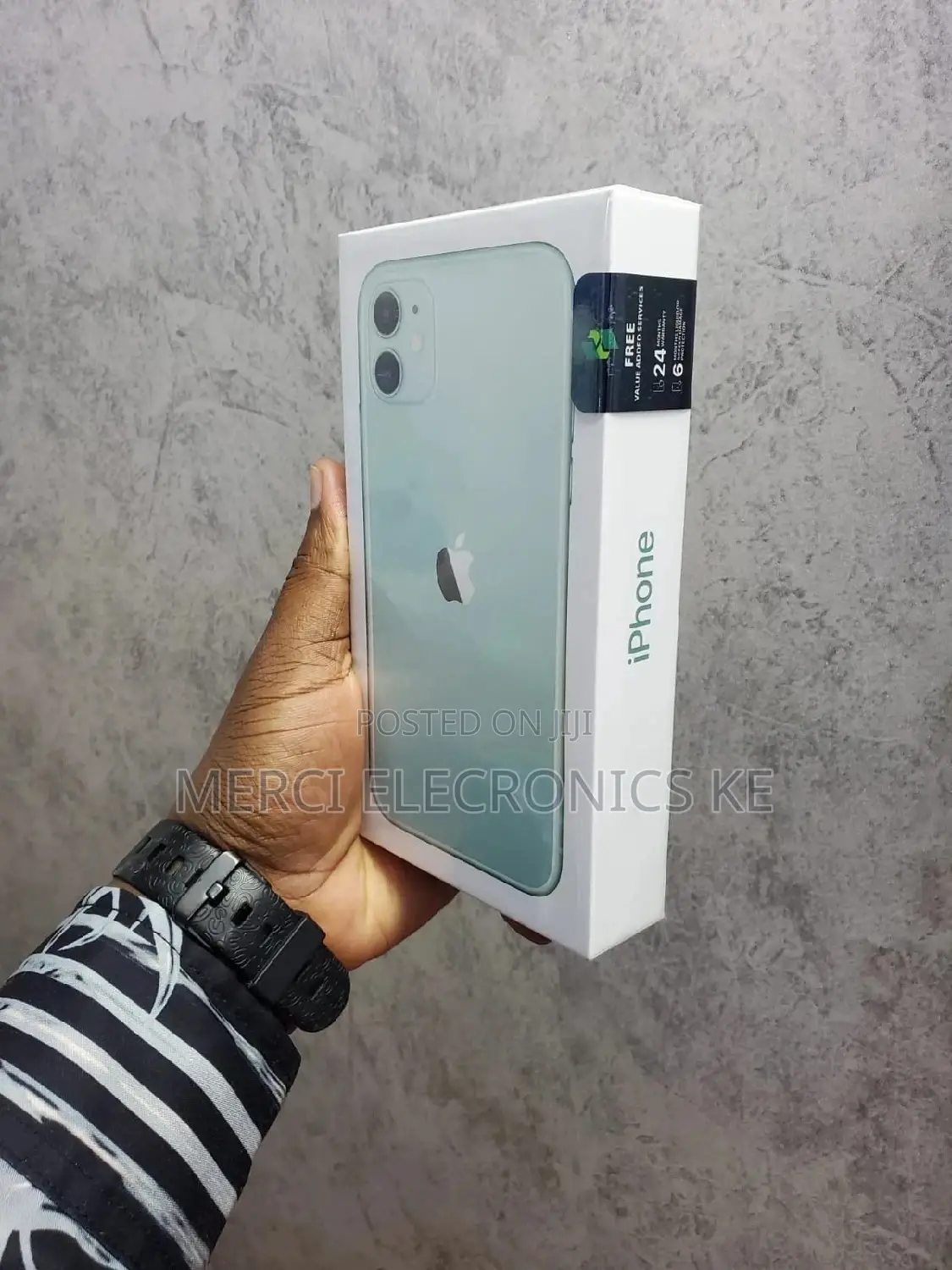 New Apple iPhone 11 128 GB Black