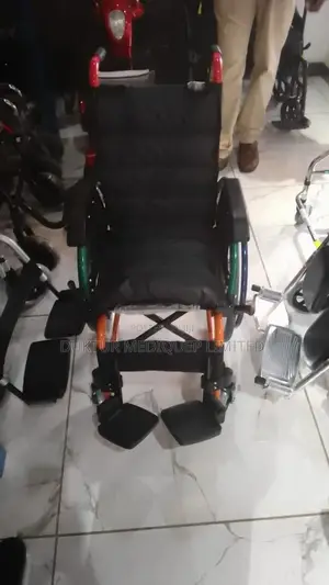 Aluminium Pediatric Wheelchair/ Children's Wheelchair