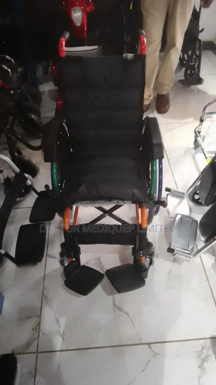 Aluminium Pediatric Wheelchair/ Children's Wheelchair