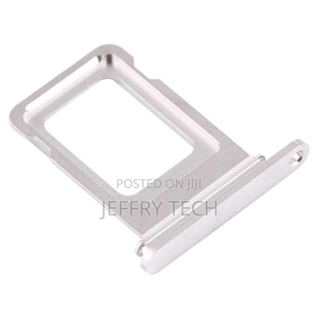 iPhone 12 Pro / iPhone 12 Pro Max Sim Tray Silver - main view