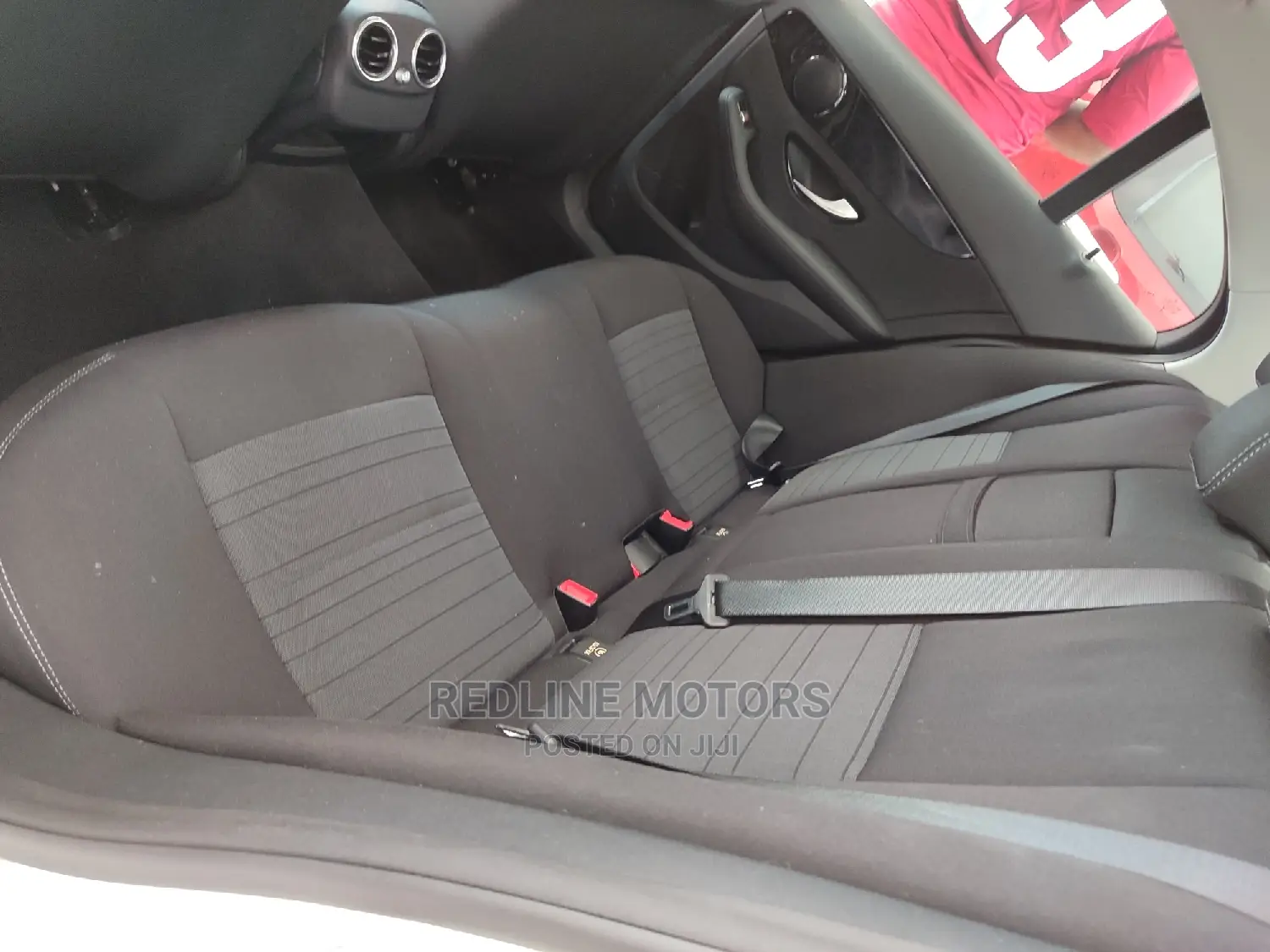 Mercedes-Benz C180 2016 White