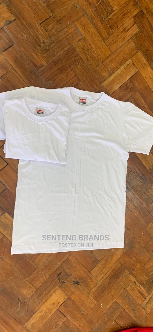 Plain White Tshirts - thumbnail 2