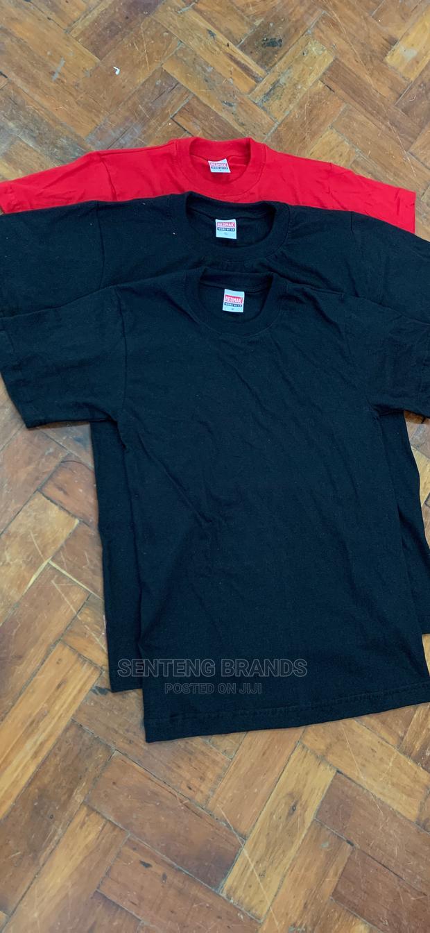 Black Plain Tshirts in Bulk - thumbnail 2