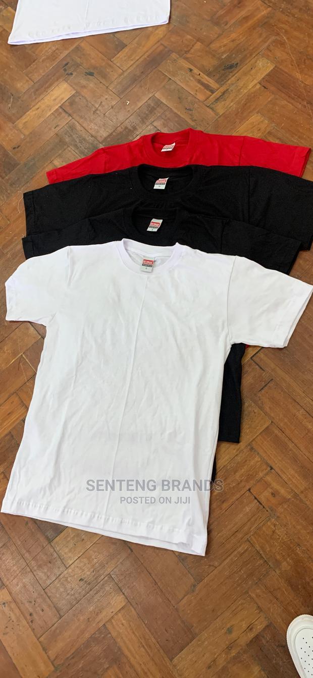 Plain Tshirts - thumbnail 2