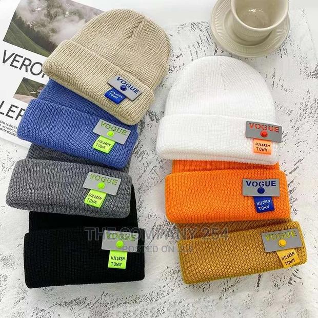 Quality Assorted Smart Beanie Hats - thumbnail 4