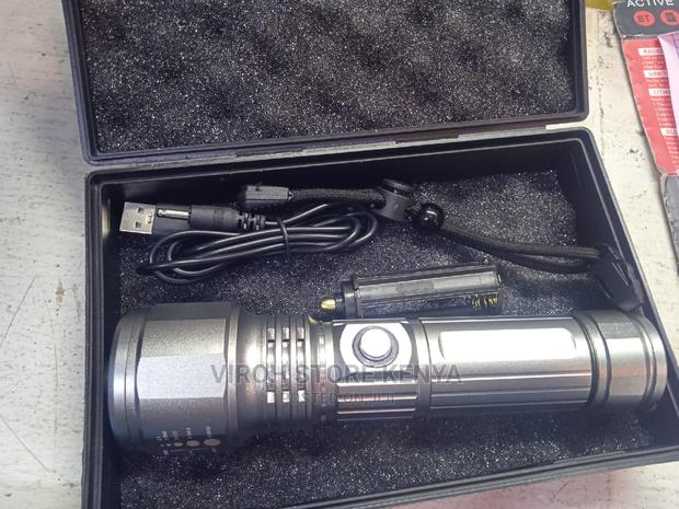 Rechargeable Zooming Torch