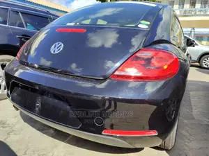 Volkswagen Beetle 2016 Gray