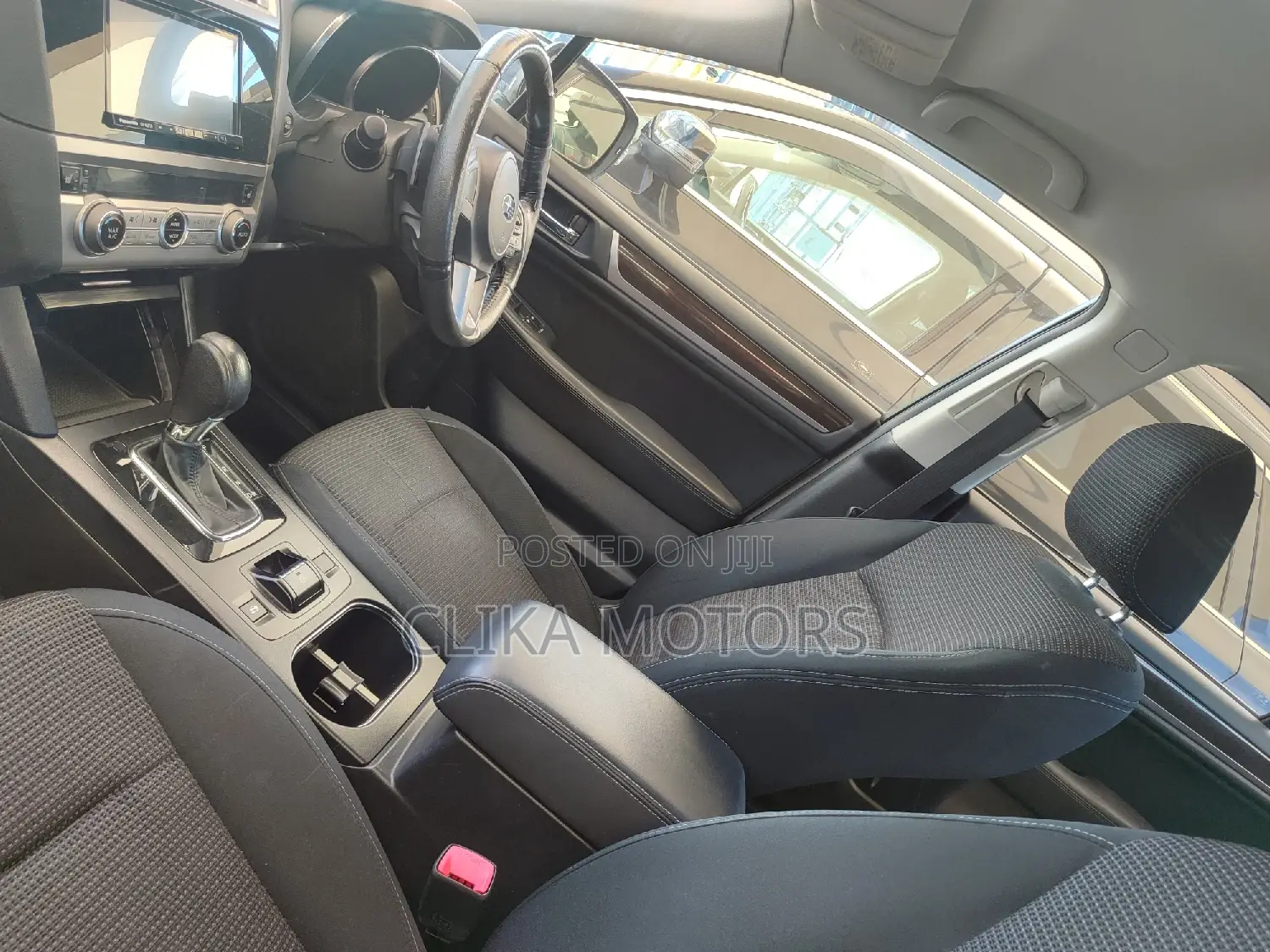 Subaru Legacy 2016 White
