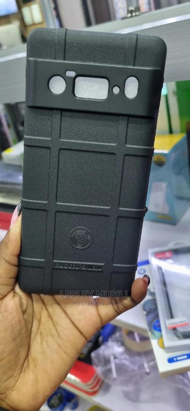 Google Pixel 6 Pro Back Cover Black - thumbnail 2