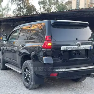 Toyota Land Cruiser Prado 2.8 2019 Black