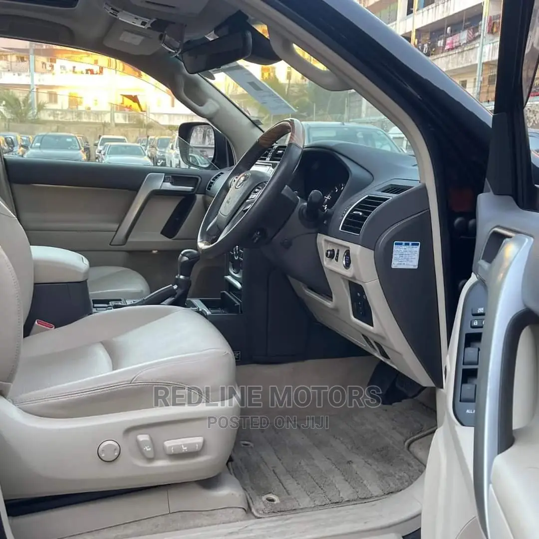 Toyota Land Cruiser Prado 2.8 2019 Black