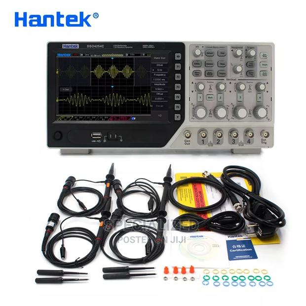 4 Channel Digital Storage Desktop Oscilloscope