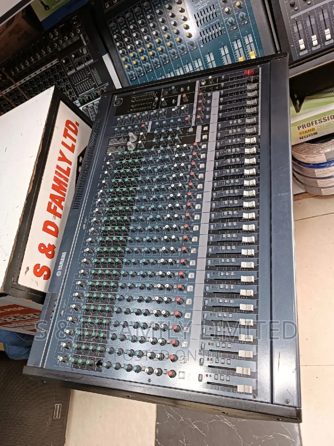 MG124 Plain Mixer