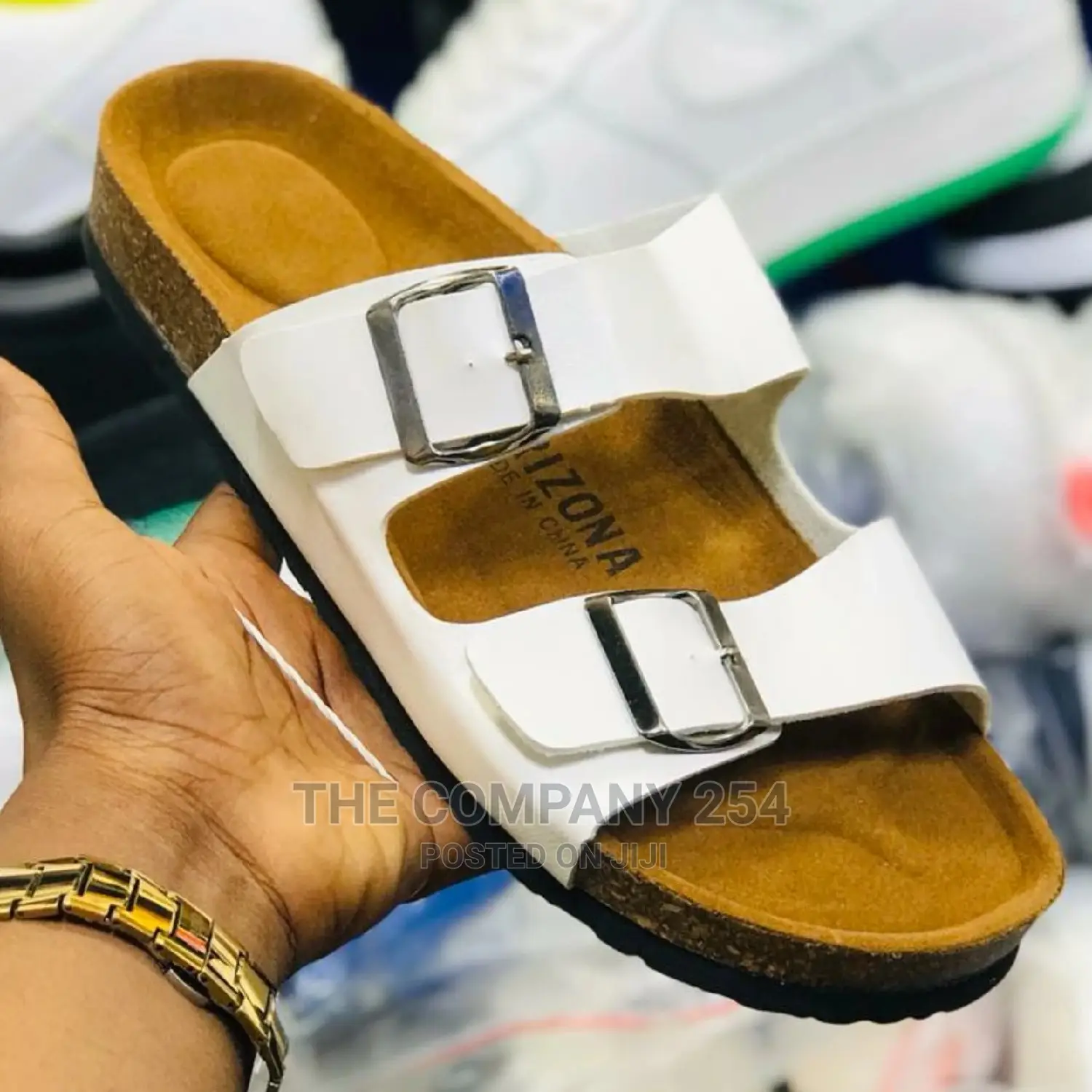 Open Men Sandals
 
Sizes 40/40/41/41
 at 2500