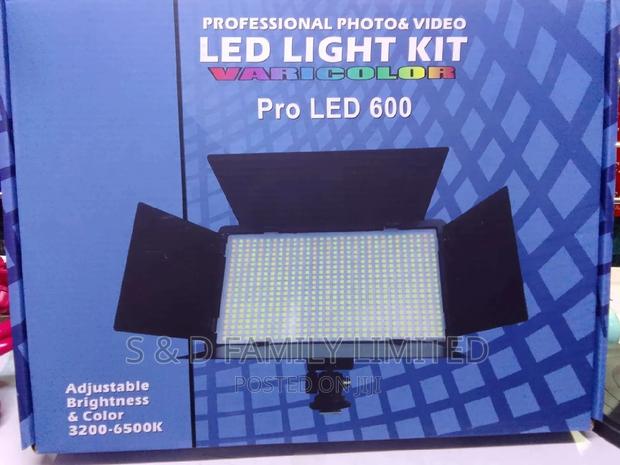 Photo and Video LED Light Kit - main view