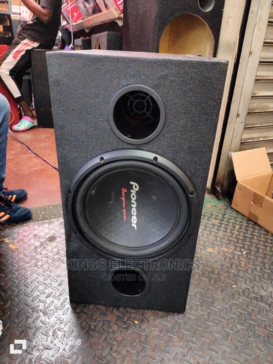 Pioneer 1600watts Double Coiled.