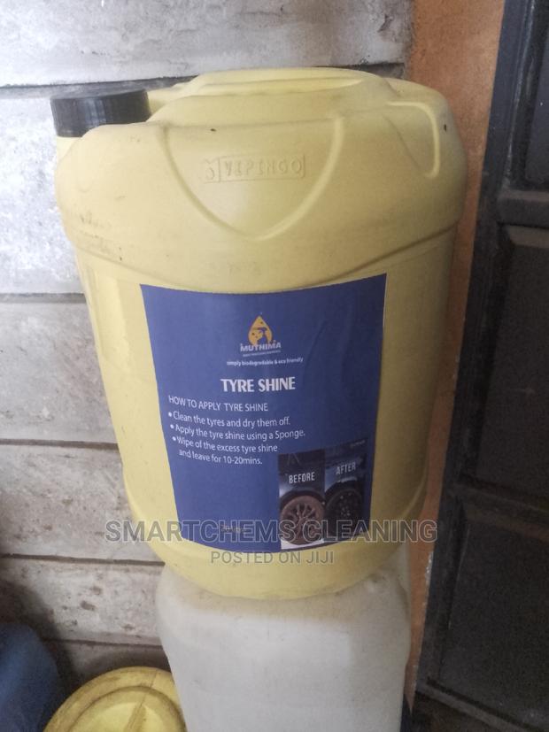 Tyre Shiner Polish - main view