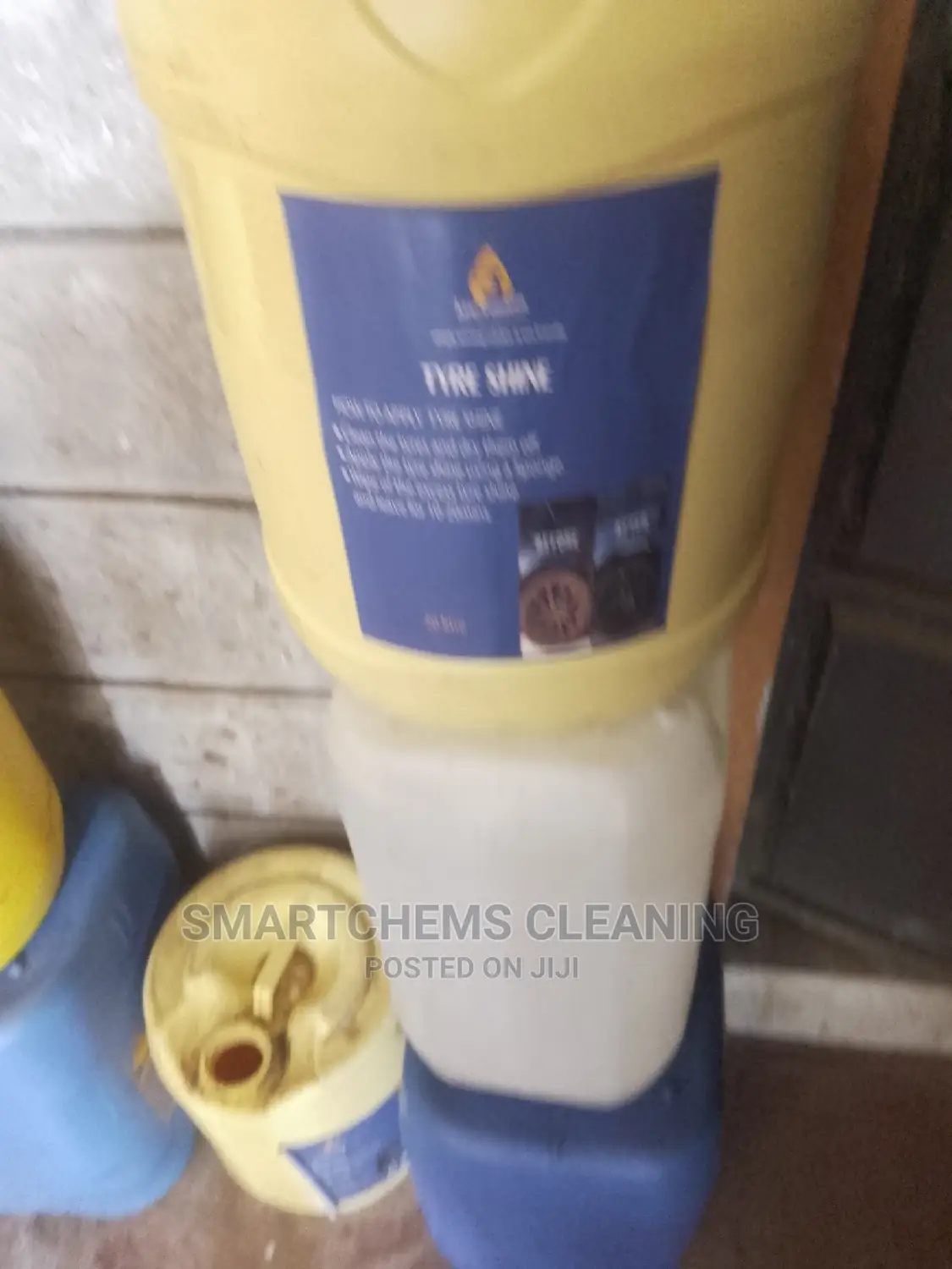 Tyre Shiner Polish