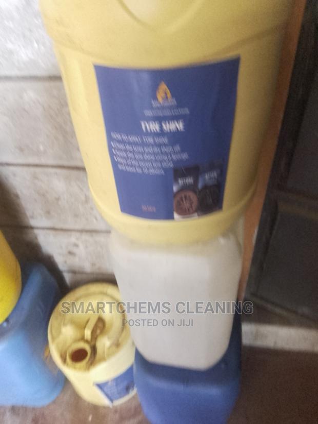 Tyre Shiner Polish - thumbnail 7