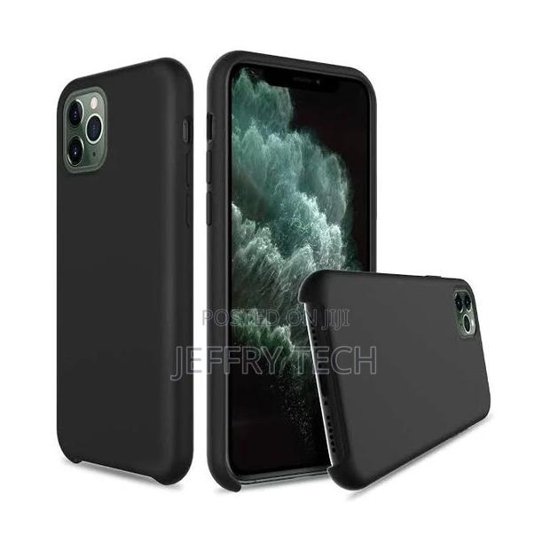 Generic iPhone 11 Pro Cover (5.8 Black Case) - main view