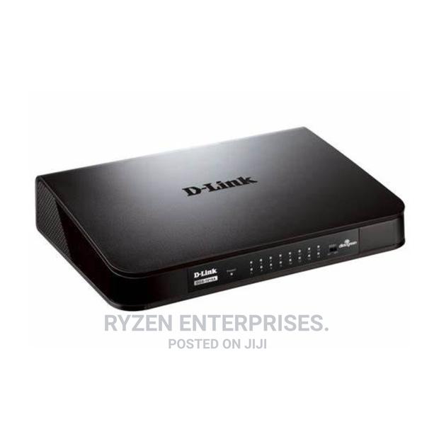 D-Link 16 Port 1016a - main view