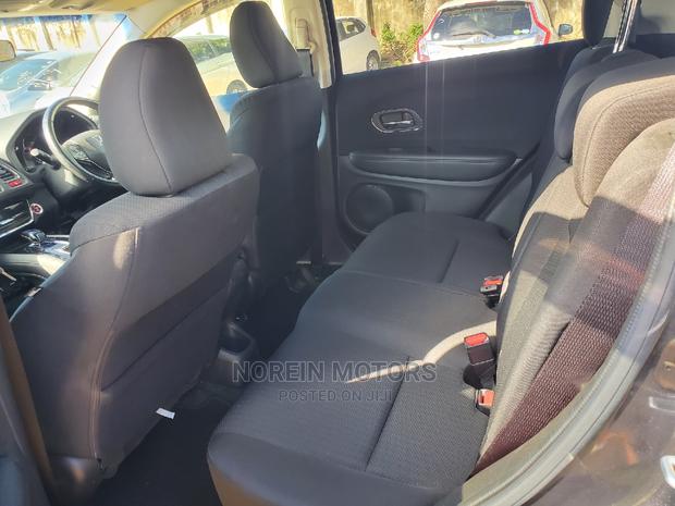 Honda Vezel 2016 White - thumbnail 5