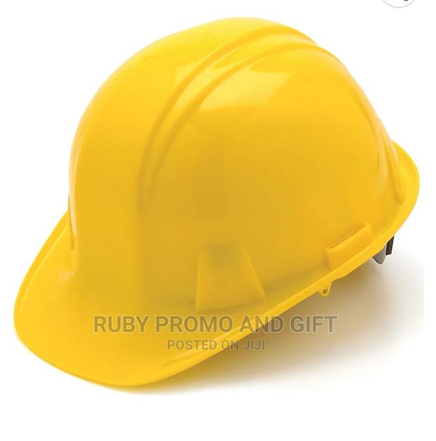 High Quality Yellow Helmet