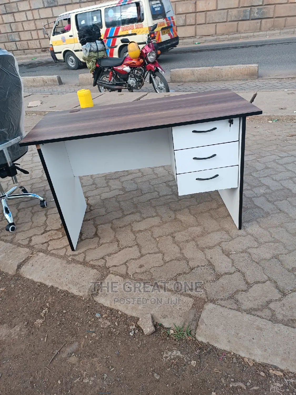 Office Desk