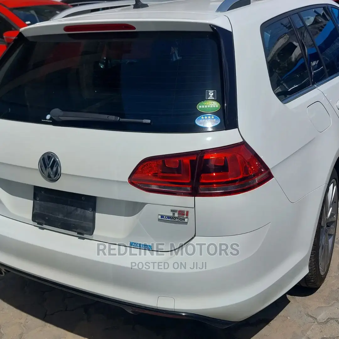 Volkswagen Golf Variant 2016 White