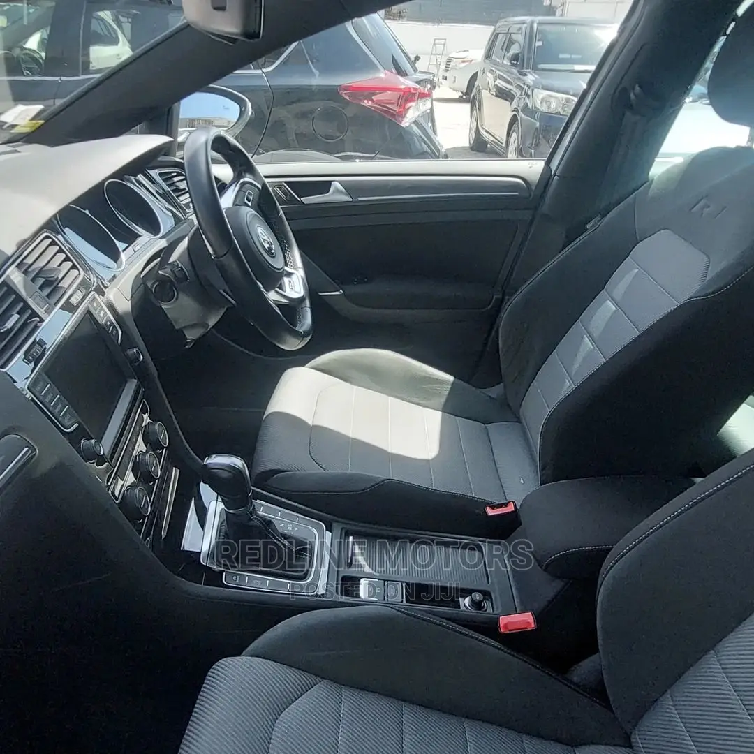 Volkswagen Golf Variant 2016 White