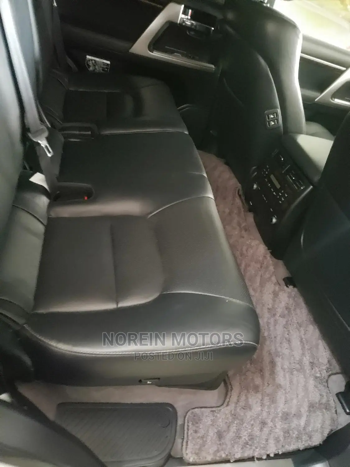 Toyota Land Cruiser 2015 White
