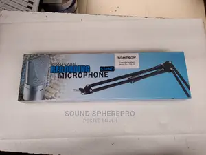 Small Studio Armstand