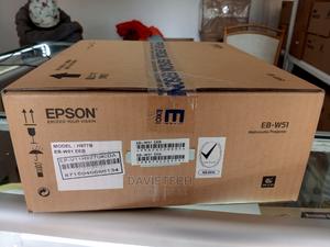 EPSON Eb -W51 Projector - thumbnail 2