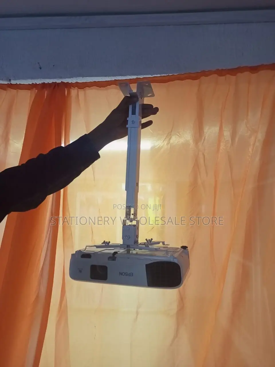 Universal Projector Ceiling Mount