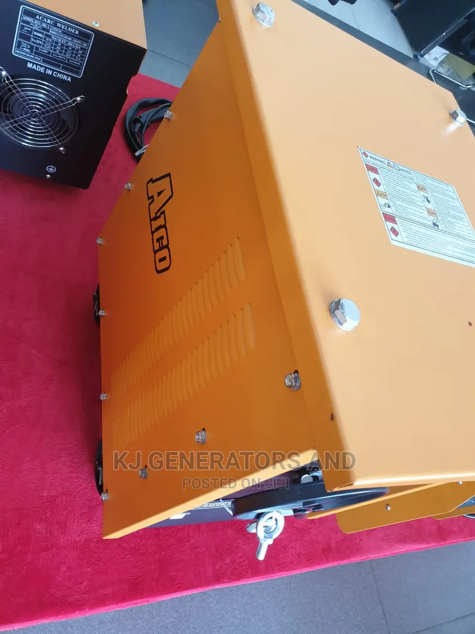 Heavy Duty Welding Machine.